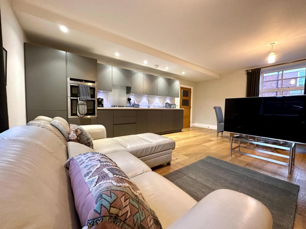 Desirable 2 Bedroom Apartment In Bicester That Sleeps 5 Εξωτερικό φωτογραφία