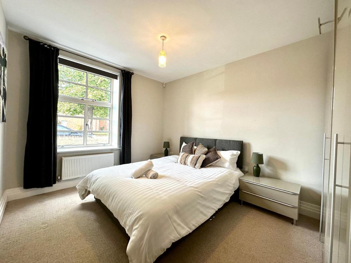 Desirable 2 Bedroom Apartment In Bicester That Sleeps 5 Εξωτερικό φωτογραφία